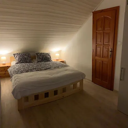 Apartman Apartmany215 Strážné