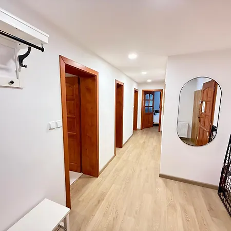 Apartmany215 * Strážné