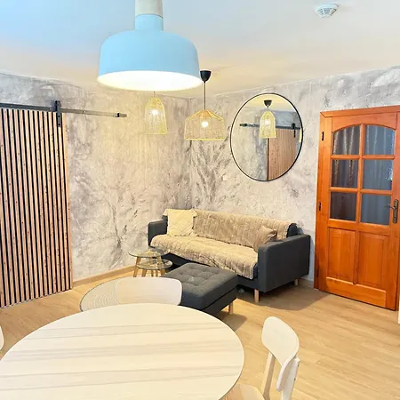 Apartmany215 *