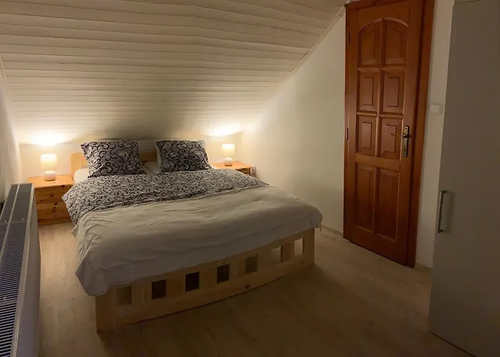Lägenhet Apartmany215 Strážné
