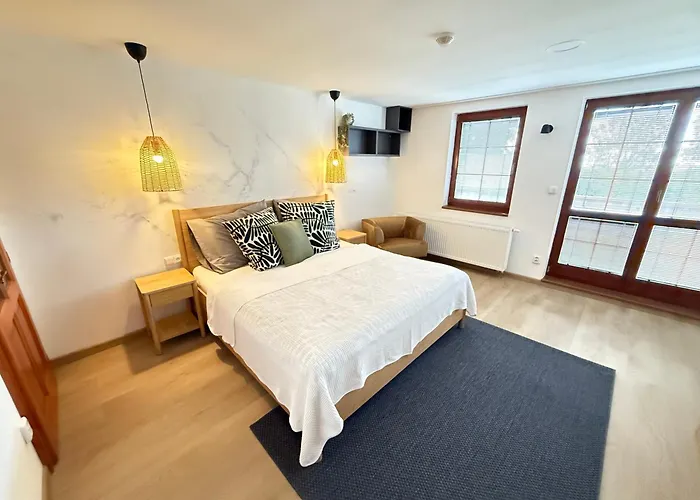 Lägenhet Apartmany215 Strážné